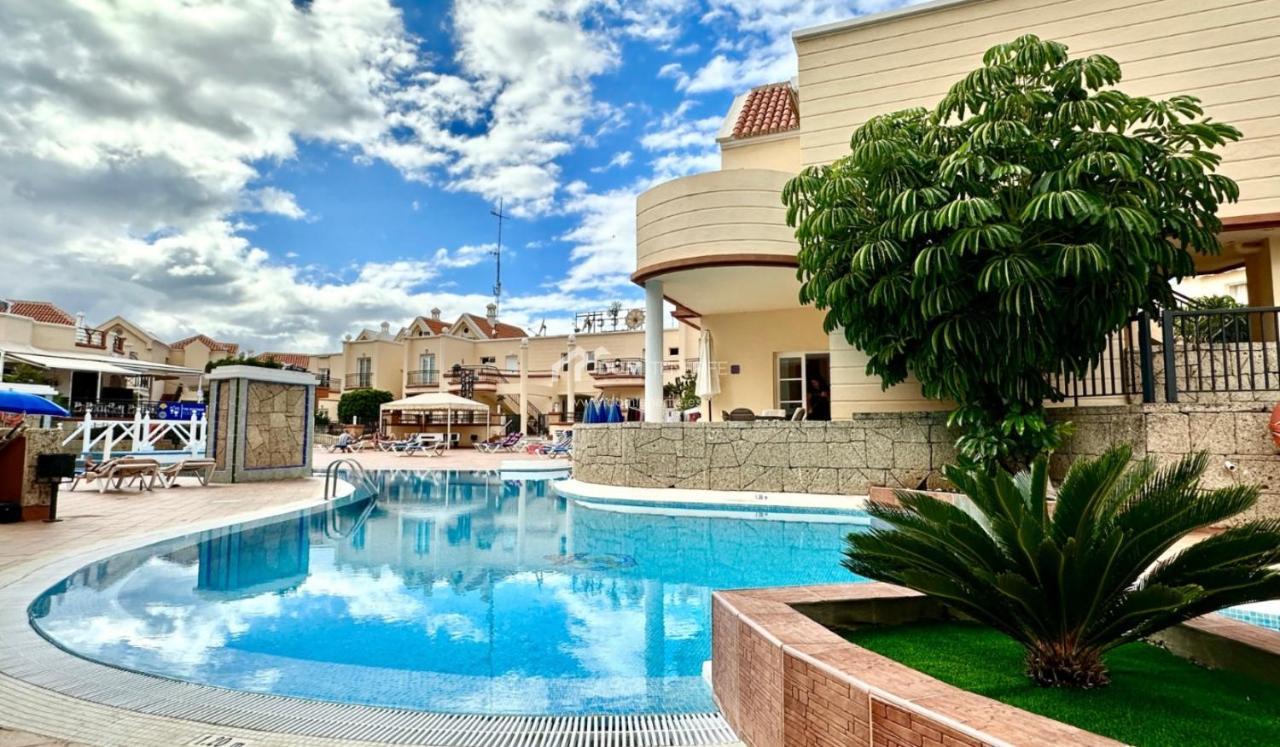 Light And Cosy Apartment In 100 Meters From The Beach Costa Adeje Exterior photo